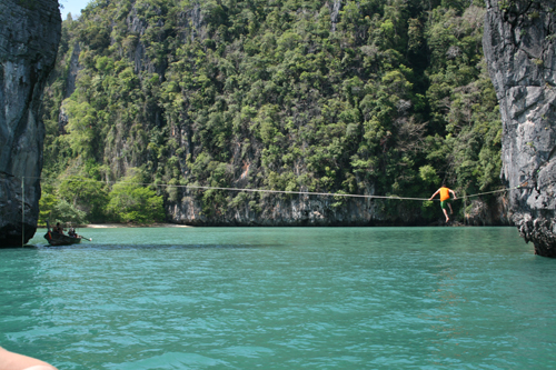 Deep water solo Koh Lao Liang, Thailand