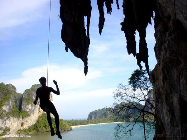 Rock climb Railay, near Ao Nang, Koh Lao Liang and Tonsai, Krabi, Thailand climbing