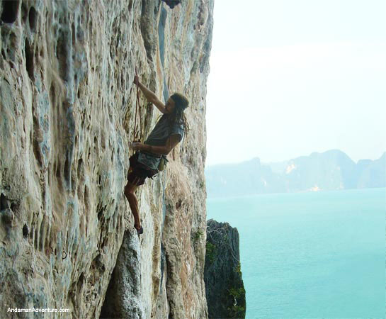 Rock climb Koh Yao Noi, near Railay, Koh Lao Liang and Tonsai, Krabi, Thailand climbing